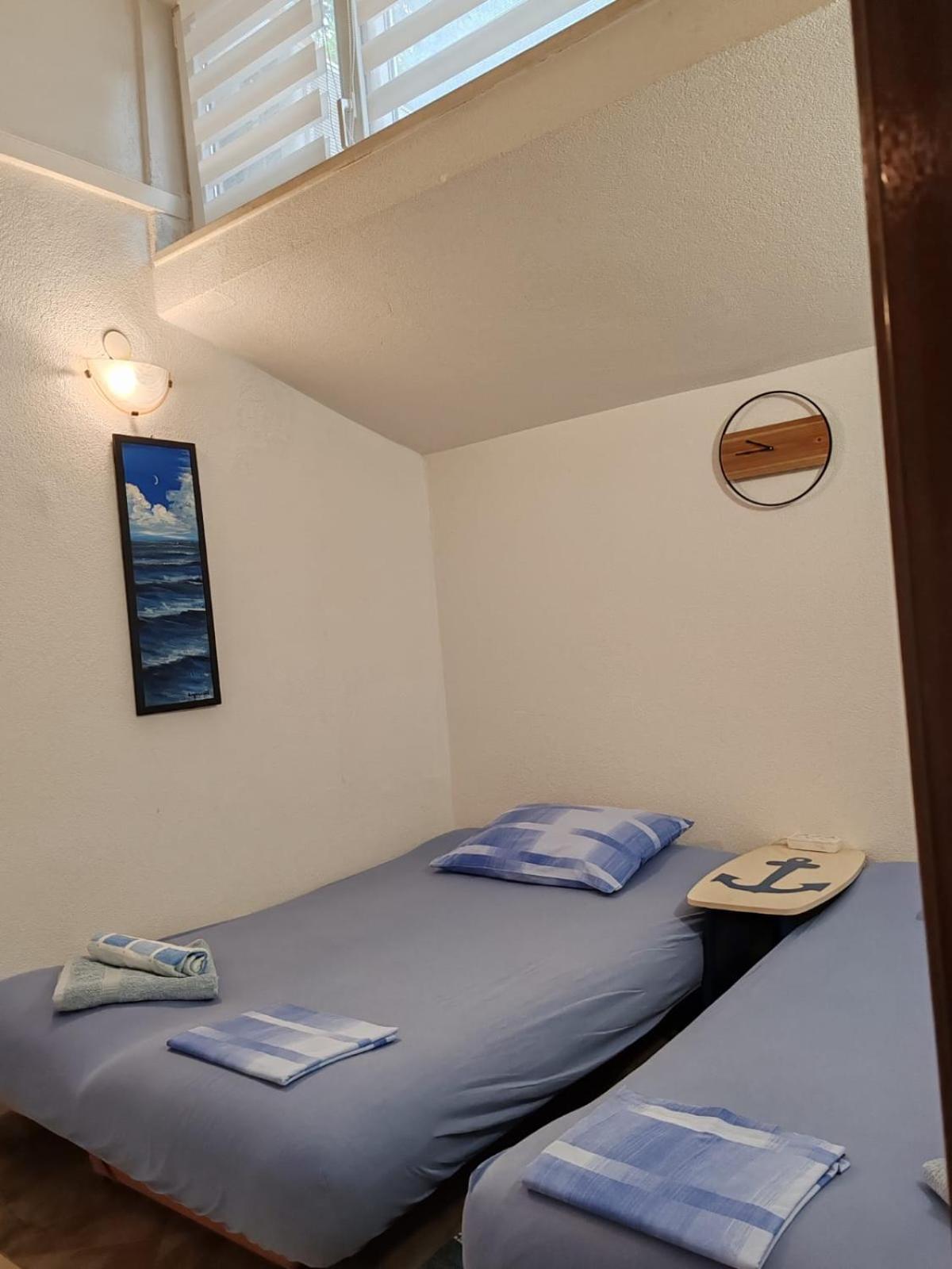 Apartments Markotic クレック エクステリア 写真
