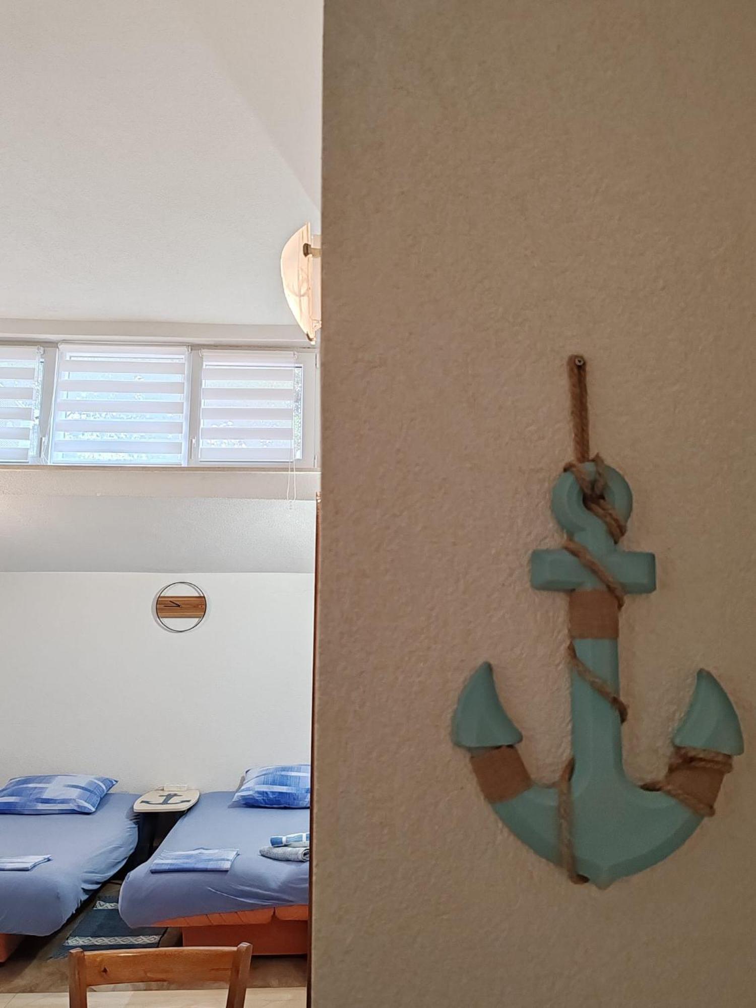 Apartments Markotic クレック エクステリア 写真