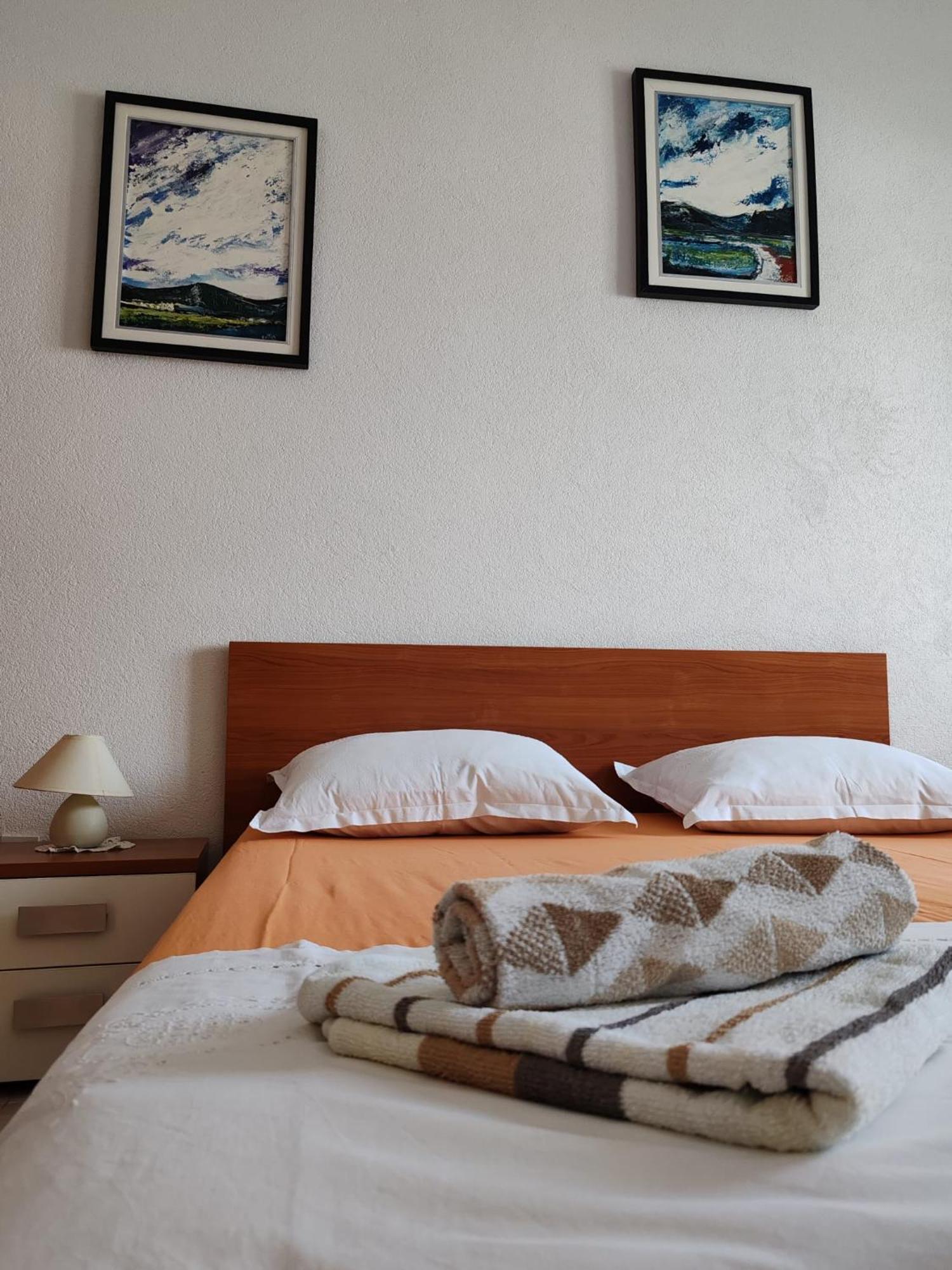Apartments Markotic クレック エクステリア 写真